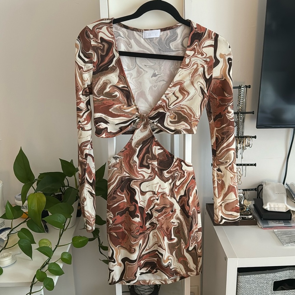 ISALIS long sleeve patterned mini dress